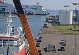 AXIS Q8641-E from Axis Communications - dimension diagram showing mounting measurements (view 11)