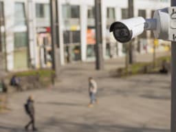 AXIS P1465-LE from AXIS COMMUNICATIONS - Bullet Camera placed in the city center